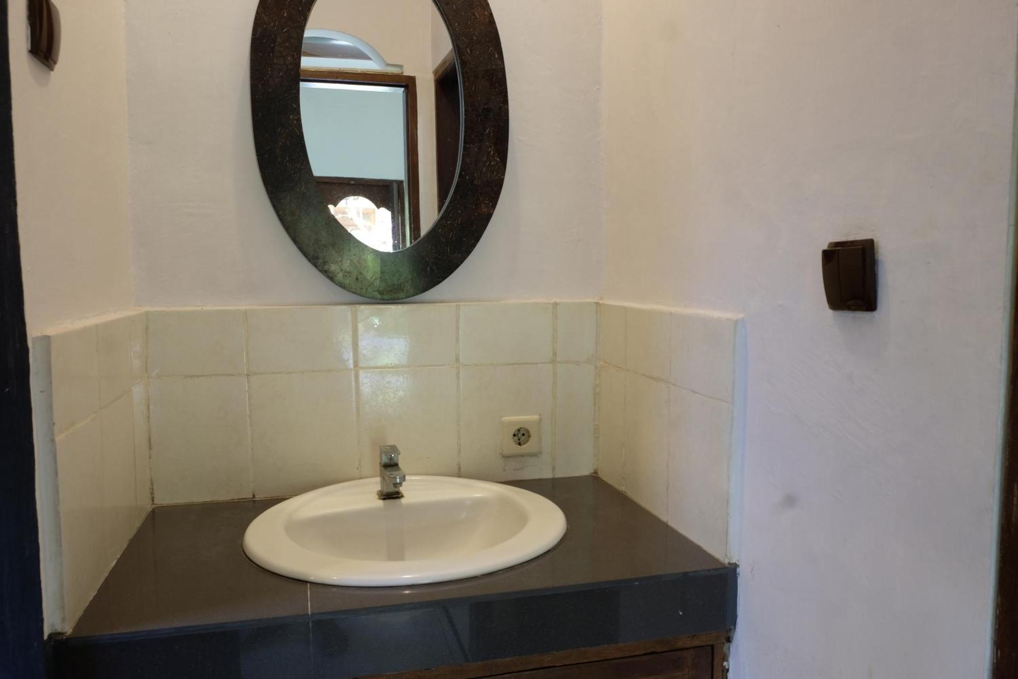 Suastika Guest House Ubud エクステリア 写真
