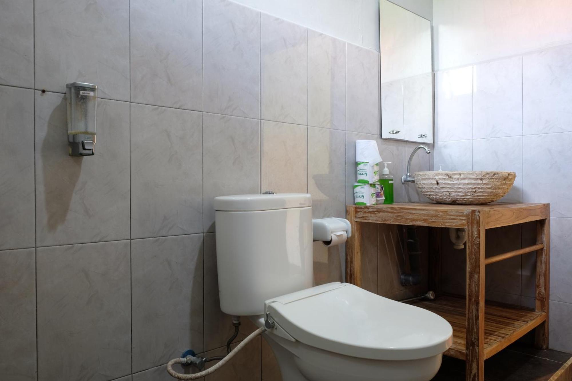 Suastika Guest House Ubud エクステリア 写真
